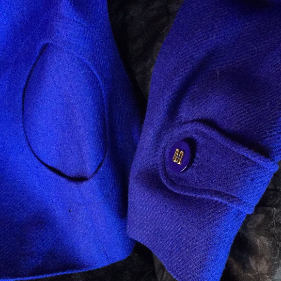 Jacket - Picture 2 of 4